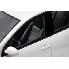 Volkswagen Golf V GTI Edition 30 2007 Candy White LB9A 1:18-11