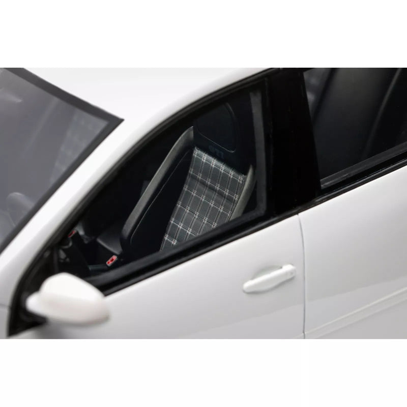 Volkswagen Golf V GTI Edition 30 2007 Candy White LB9A 1:18-11