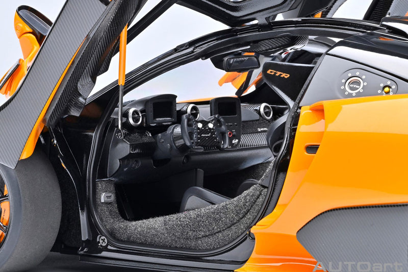 McLaren Senna GTR Orange 1:18-8