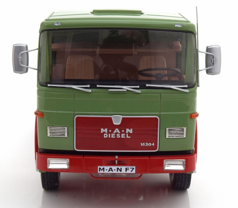 MAN 16304 F7 1972 Light Green - Red 1:18 - 20134
