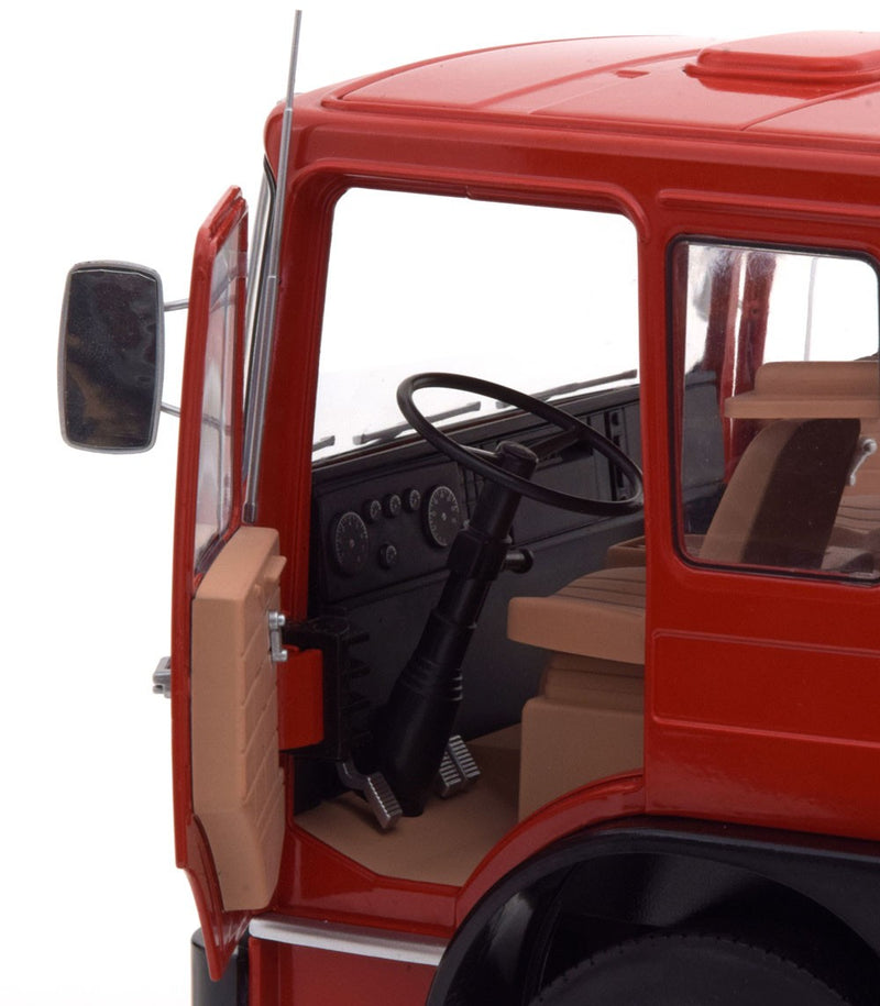 MAN 16304 F7 1972 Red - Black 1:18 - 20152