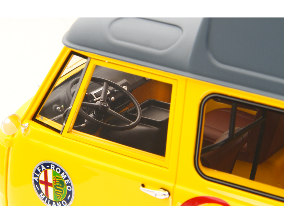 Alfa Romeo F12 Autocarro Tetto Sopralzato 1967 Assistenza Clienti Giallo 1:18-8