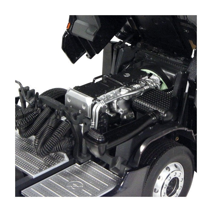 Mercedes-Benz Actros 2 1863 Gigaspace 2018 4*2 black with stripes 1:18 - 21395