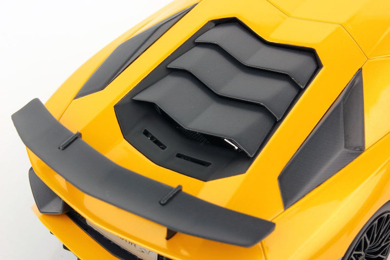 Lamborghini Aventador LP 750-4 2015 Superveloce New Giallo Orion 1:18 - 23985