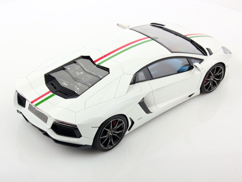 Lamborghini Aventador LP 700-4 2012 Bianco Opalis Italian Stripes 1:18 - 24014