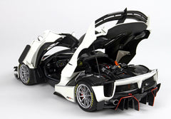 Ferrari FXX K Evo Presentazione 70 white stripes black 1:18 - 26893