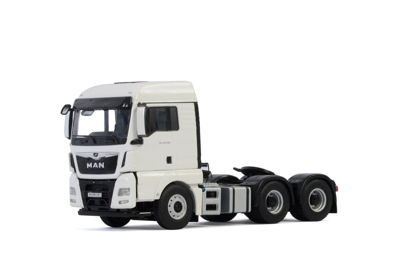 Man TGX XLX Euro 6 C Facelifht 6x2 White Line 1:50 - 27829