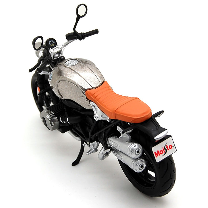 BMW R Nine T Scrambler Silver 1:12 - 28541