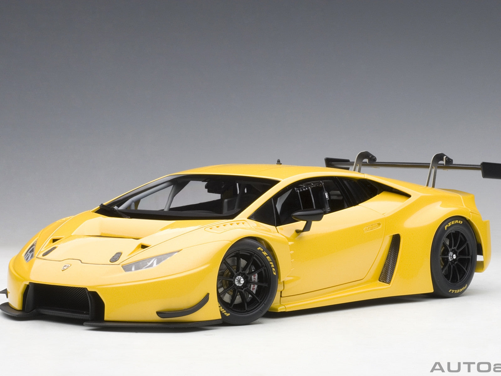 Lamborghini Huracan GT3 Giallo Inti Perlato 1:18 - 2862