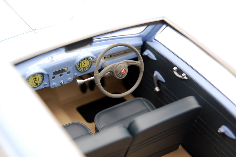 ALFA ROMEO Freccia D'Oro 1949  Sliding Roof 1:18 - 287