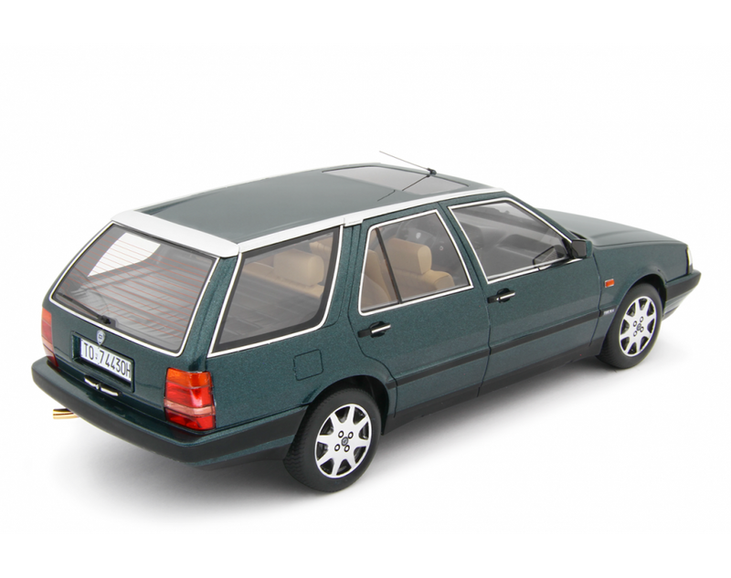 Lancia Thema Station Wagon T.D. 1988-92 Blu Petroli Metallizzato 1:18-5
