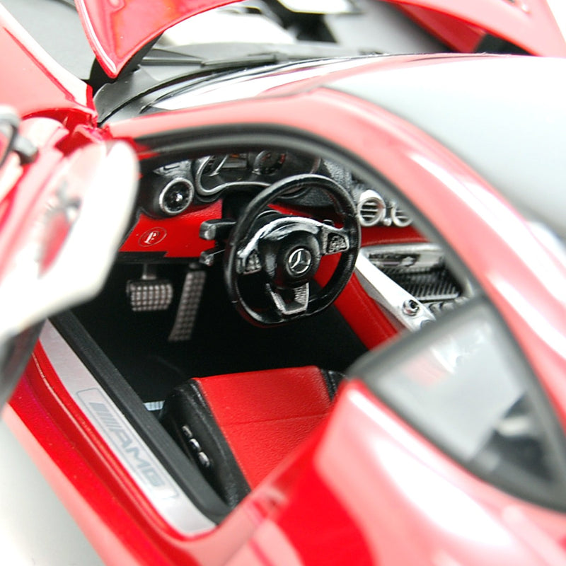 Mercedes-Benz AMG GT 2014 Red Exclusive Series 1:18 - 29655
