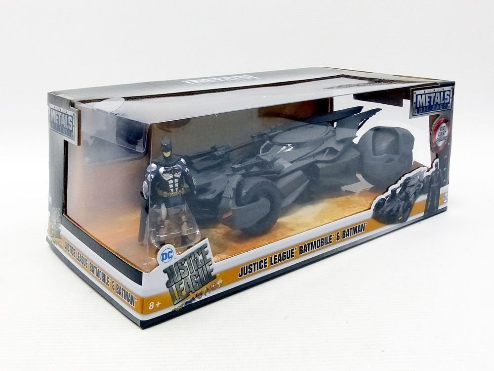 Batmobile 2017 with Batman Figure 1:24 - 2978
