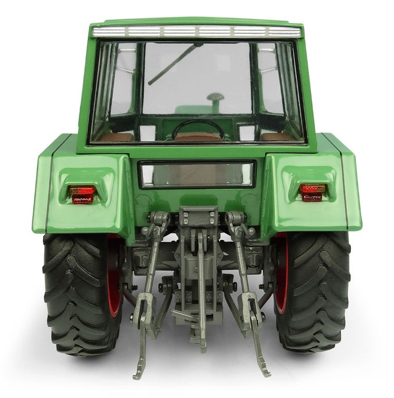 Fendt Farmer 108LS con cabina "Edscha" 2 ruote motrici 1:32 - 30443