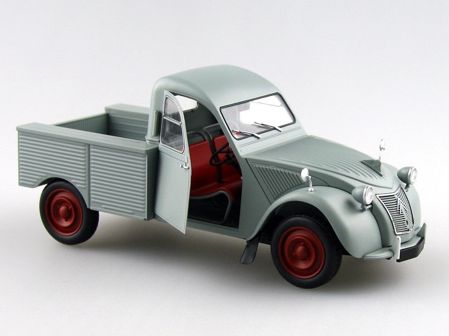 Citroen 2CV Pick Up Kit 1:24 - 30782