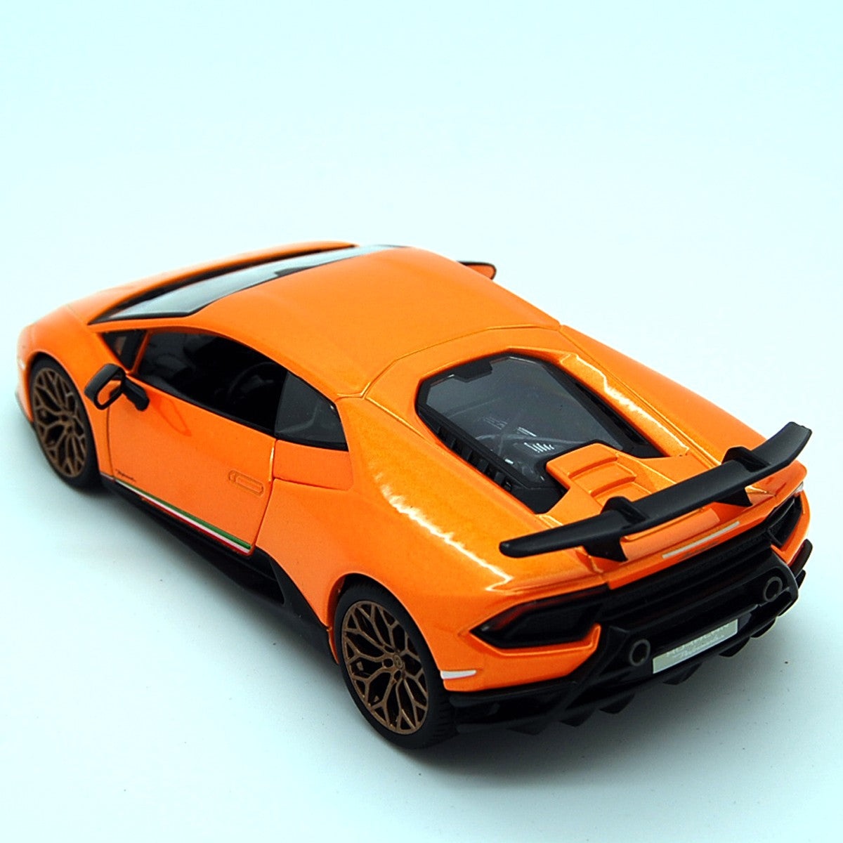 Lamborghini Huracán Performante Orange 1:24 - 30974