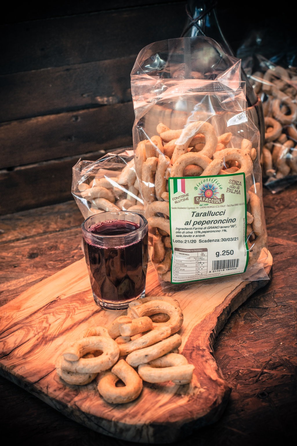 Tarallucci al Peperoncino 250 gr - 32059