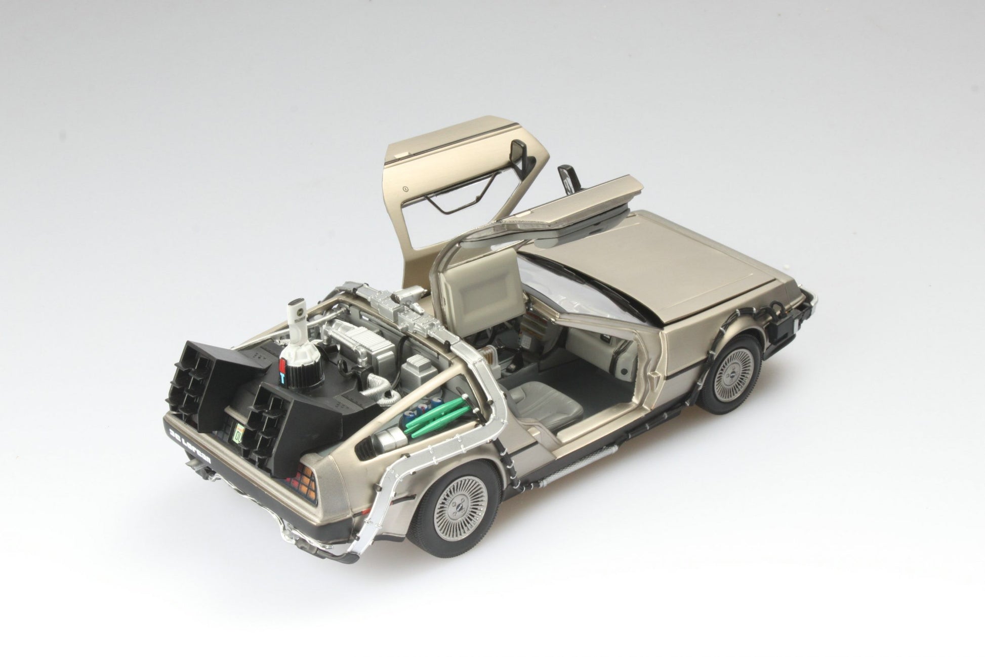 De Lorean DMC  "Back to the Future - Ritorno al Futuro" 1988 Parte II 1:18 - 32319