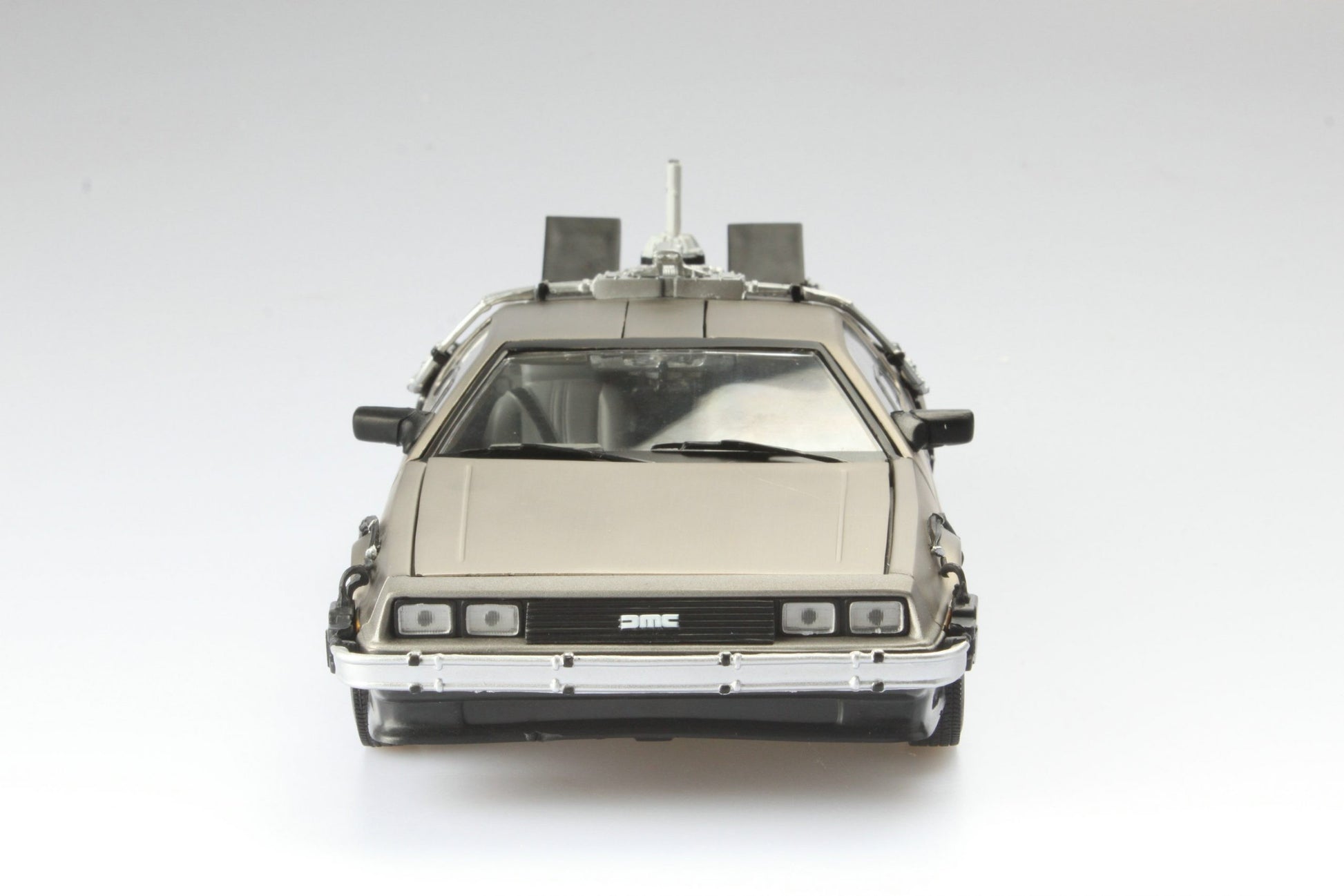 De Lorean DMC  "Back to the Future - Ritorno al Futuro" 1988 Parte II 1:18 - 32321