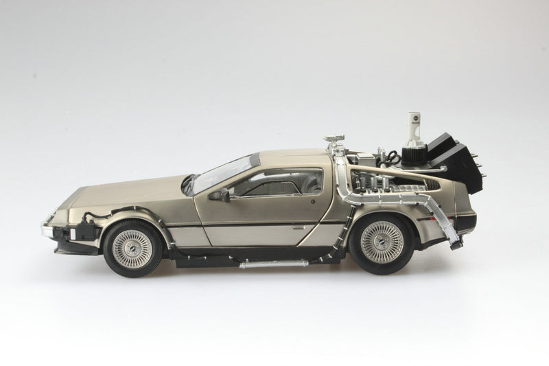 De Lorean DMC  "Back to the Future - Ritorno al Futuro" 1988 Parte II 1:18 - 32327