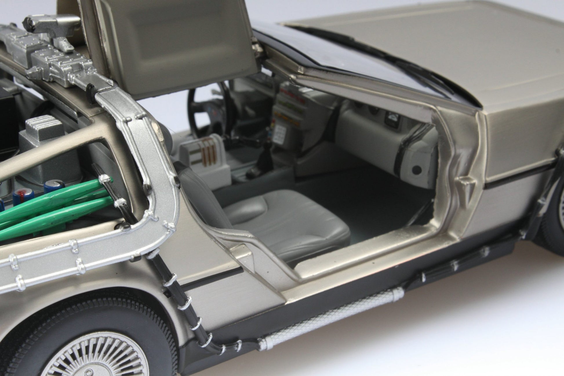 De Lorean DMC "Back to the Future - Ritorno al Futuro" 1985 Parte I 1:18 - 32353