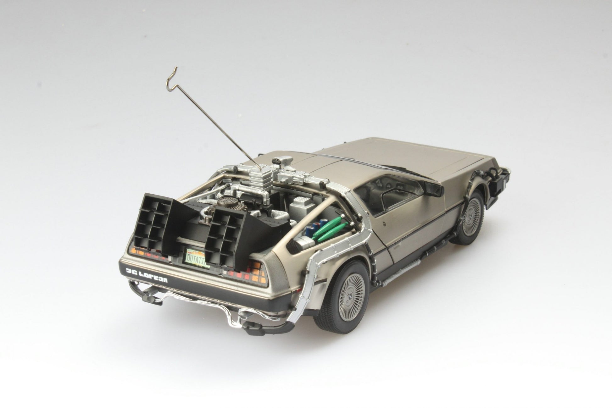 De Lorean DMC "Back to the Future - Ritorno al Futuro" 1985 Parte I 1:18 - 32358