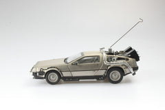 De Lorean DMC "Back to the Future - Ritorno al Futuro" 1985 Parte I 1:18 - 32360