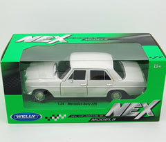 Mercedes-Benz 220 1973 White 1:24 - 33023