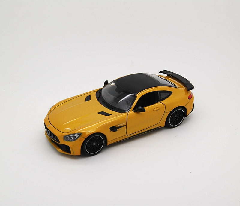 Mercedes-AMG GT R 2018 Yellow Metallic 1:24 - 33098