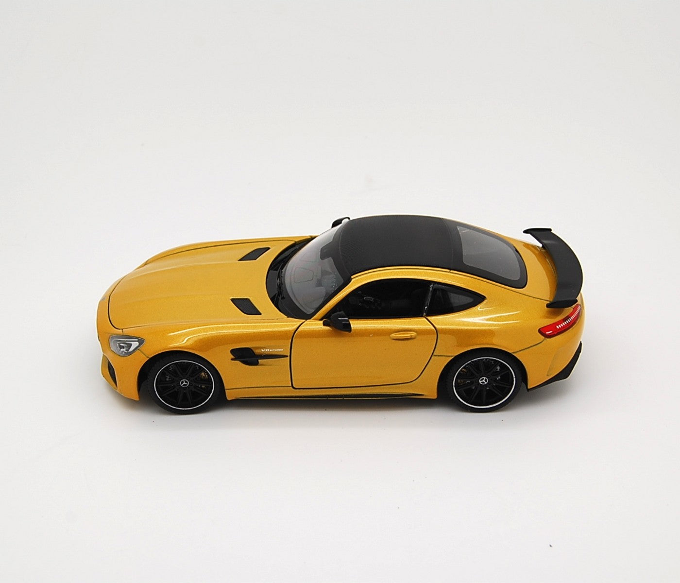 Mercedes-AMG GT R 2018 Yellow Metallic 1:24 - 33099
