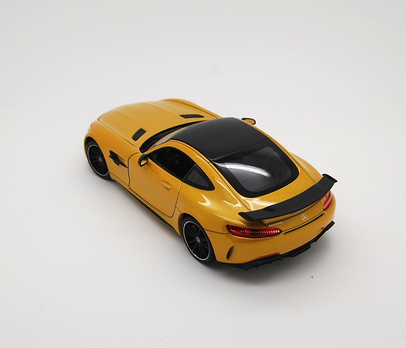 Mercedes-AMG GT R 2018 Yellow Metallic 1:24 - 33100