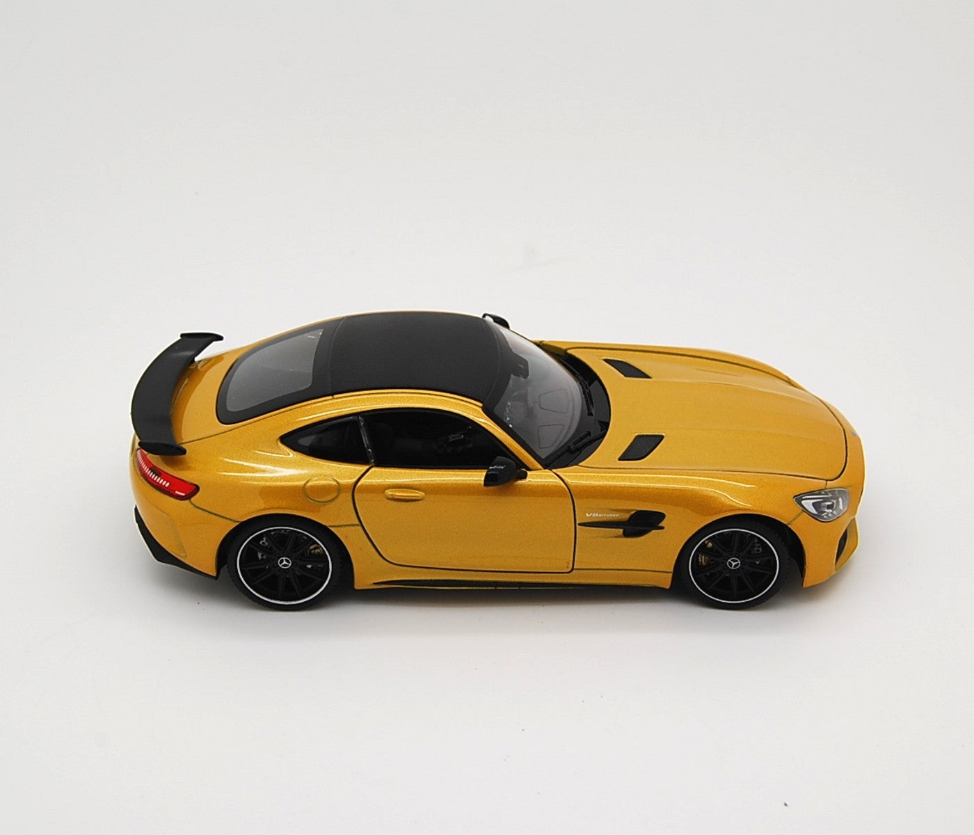 Mercedes-AMG GT R 2018 Yellow Metallic 1:24 - 33102