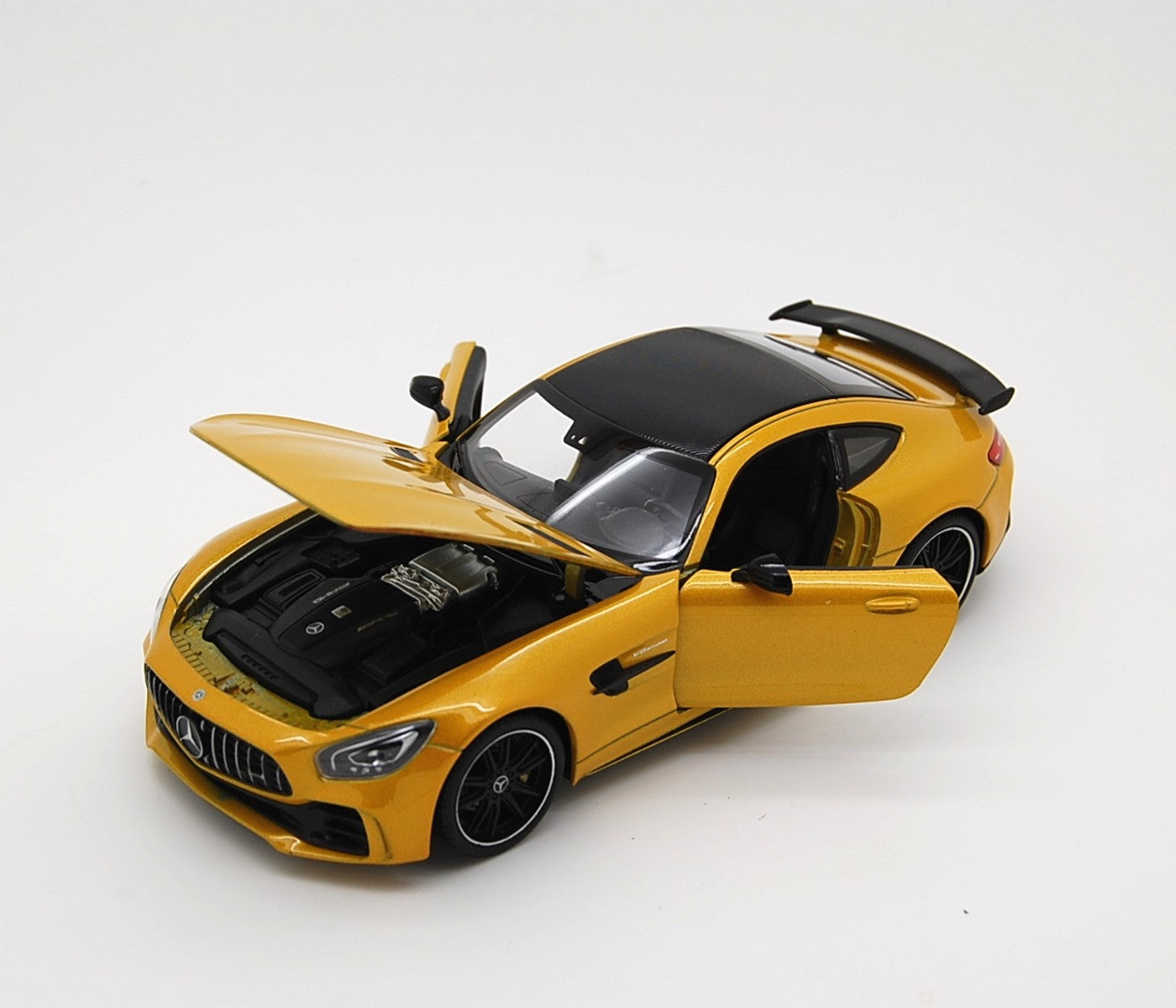 Mercedes-AMG GT R 2018 Yellow Metallic 1:24 - 33106