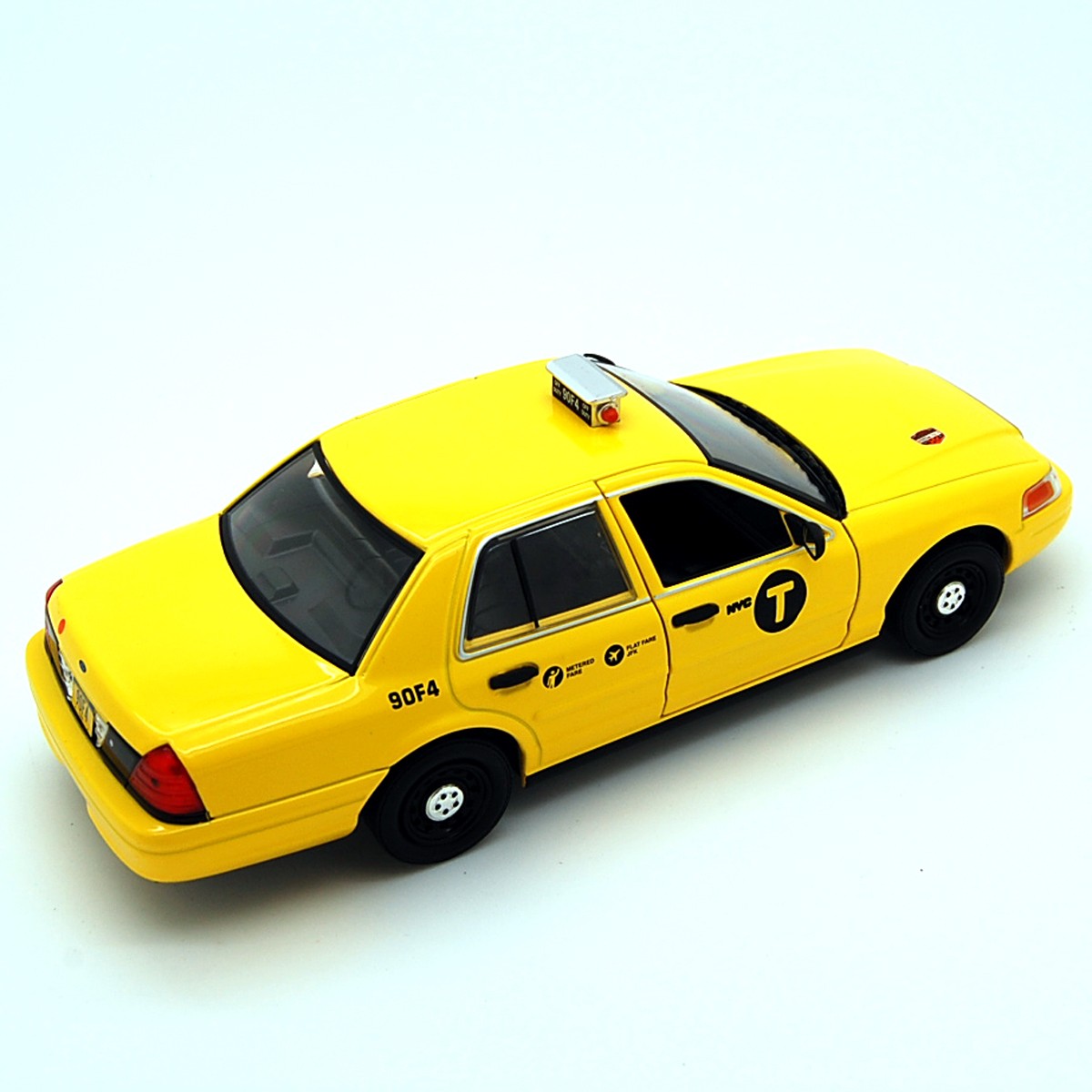 Ford Crown Victoria Taxi 2008 "John Wick" TV Series 1:24 - 33500
