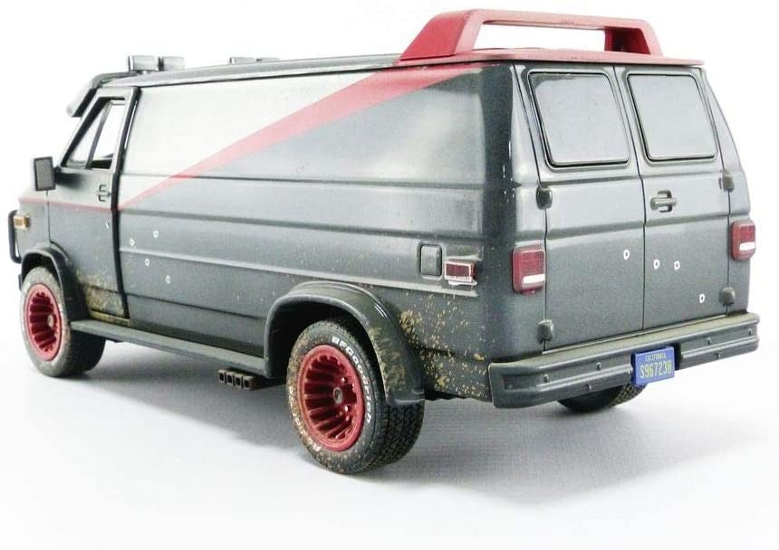 GMC Vandura 1983 "The A-Team" Weathered Version with Bullet Holes (1983-87 TV Series) 1:24 - 35478