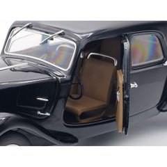 Citroen Traction 11CV 1937 Black 1:18 - 3696