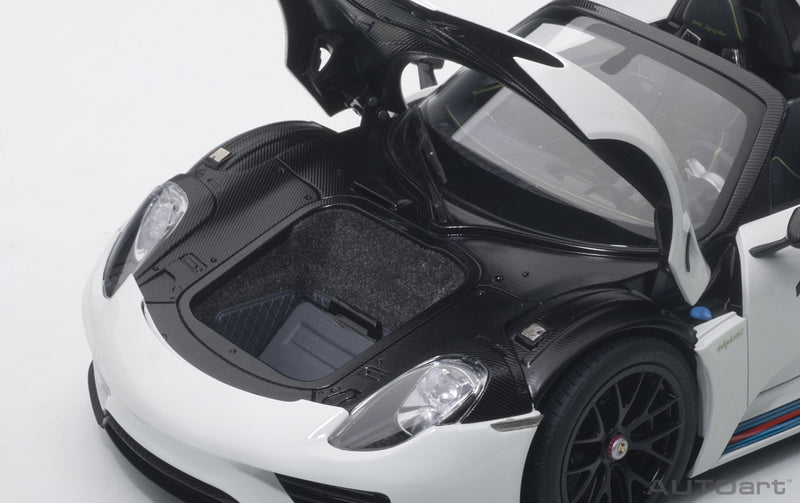 Porsche 918 Spyder 2010 Martini Livery 1:18 - 37545