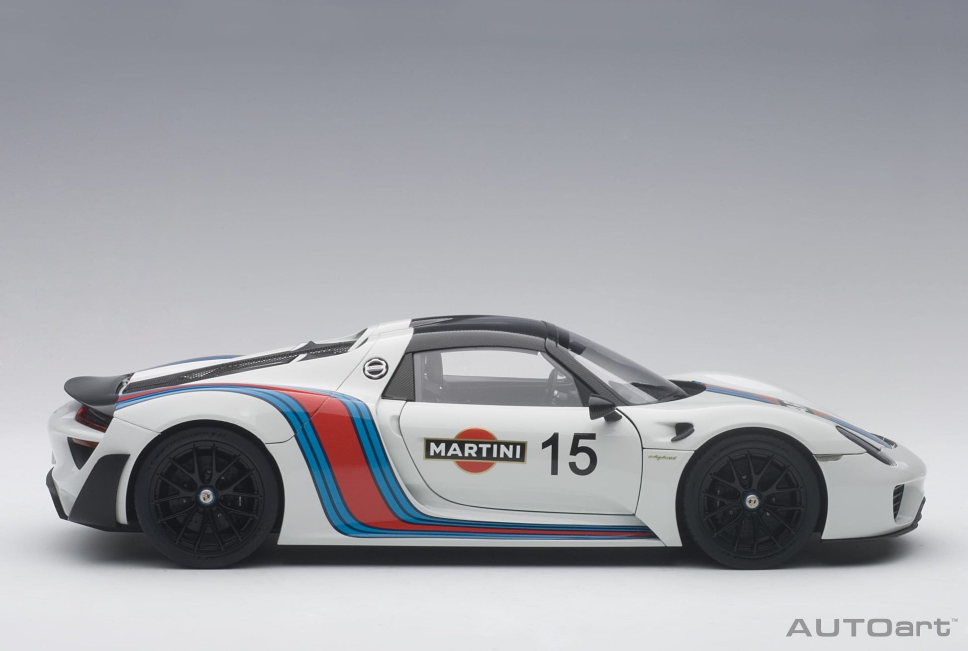 Porsche 918 Spyder 2010 Martini Livery 1:18 - 37552