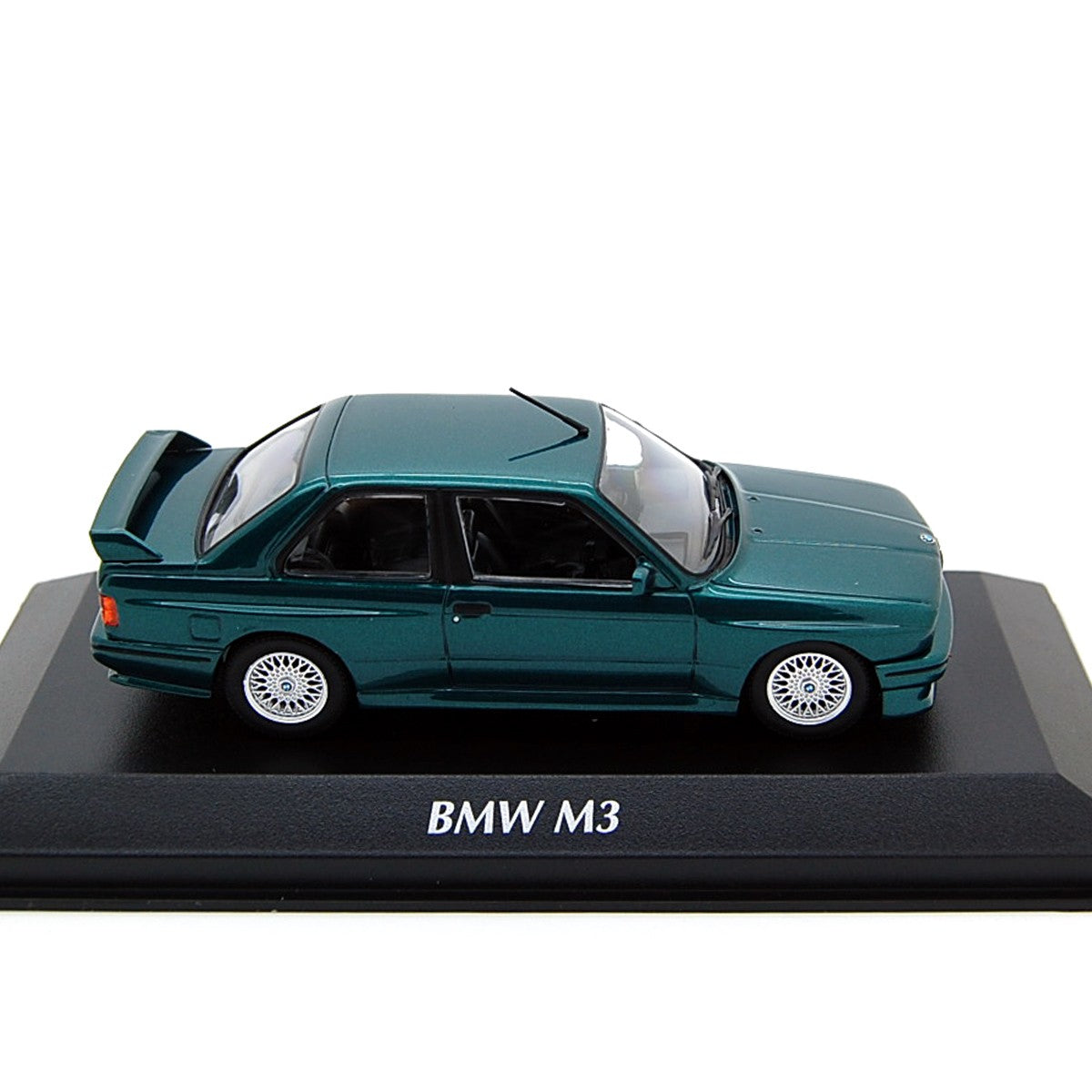 BMW E30 M3 1987 green metallic 1:43 - 37577