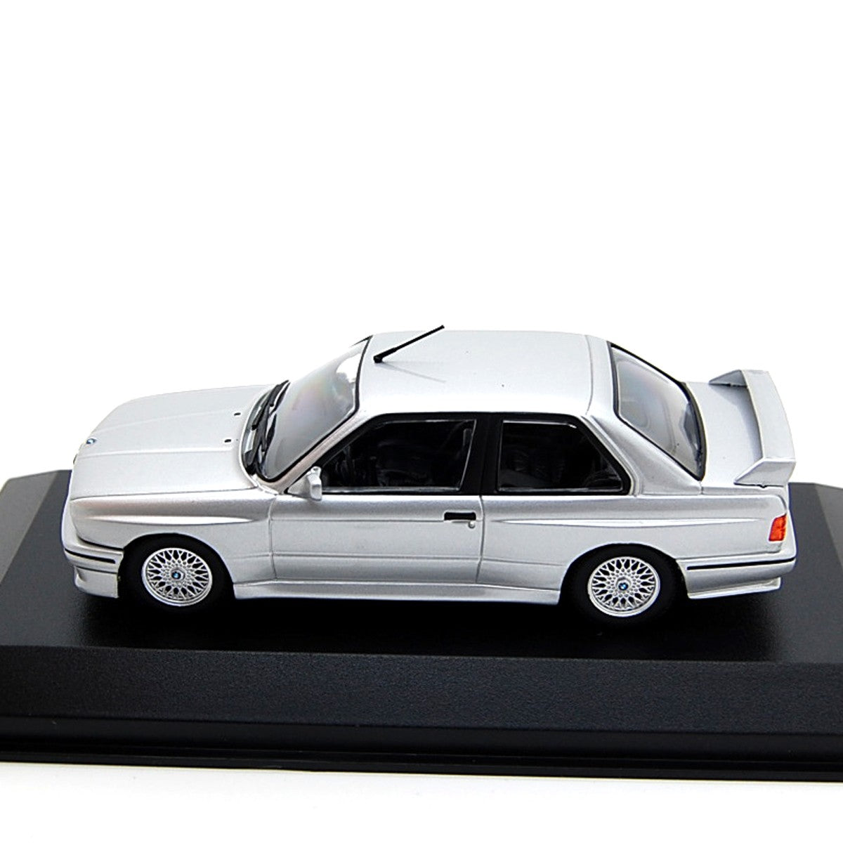 BMW E30 M3 1987 Silver metallic 1:43 - 37583