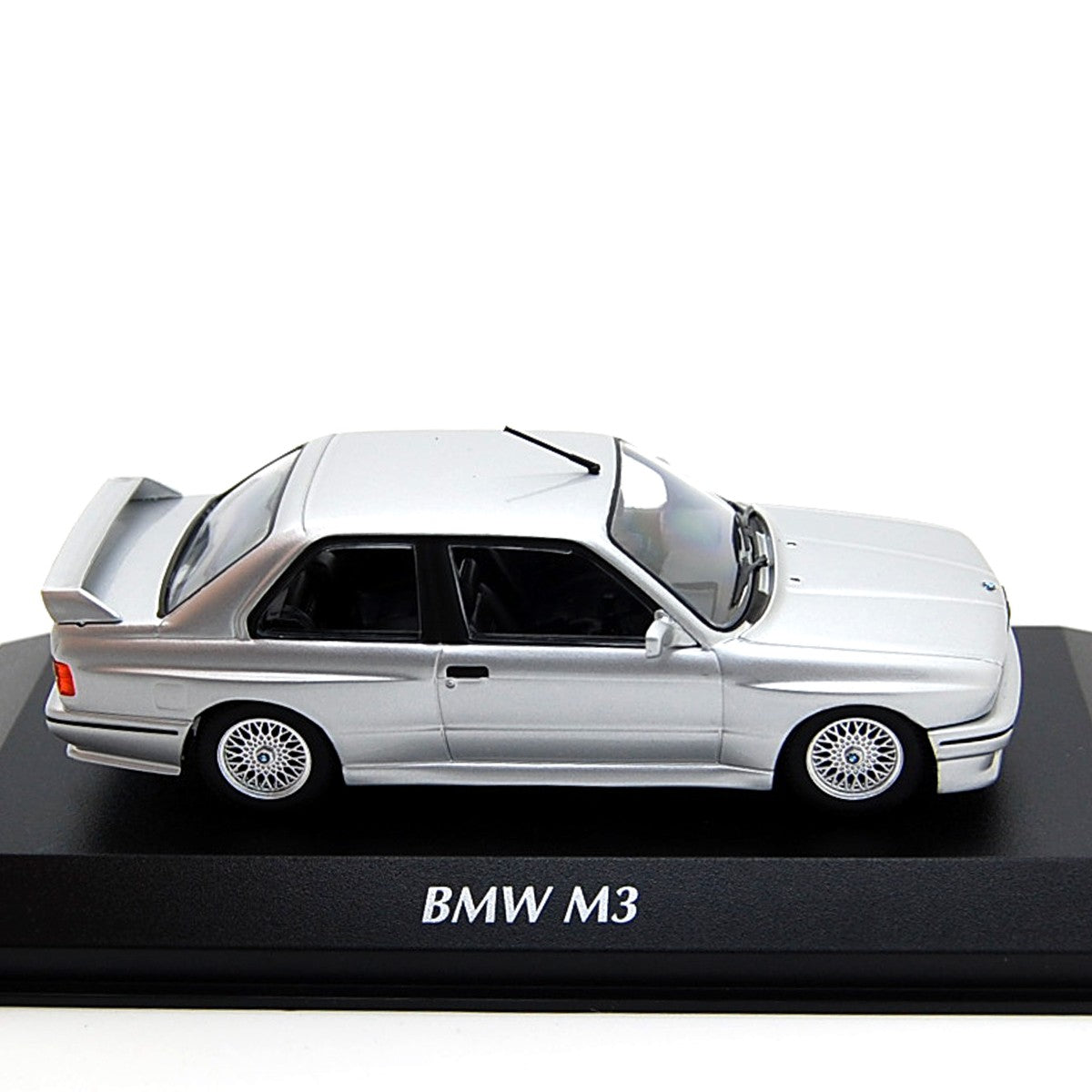 BMW E30 M3 1987 Silver metallic 1:43 - 37587