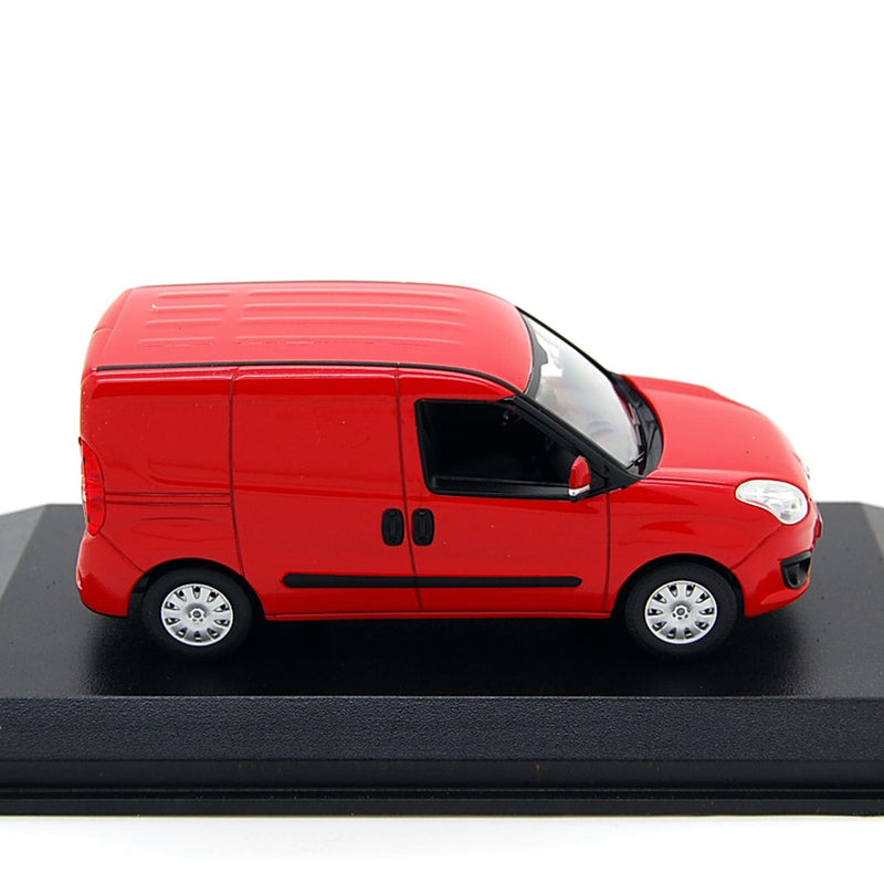 Opel Combo 2012 Red 1:43 - 37768
