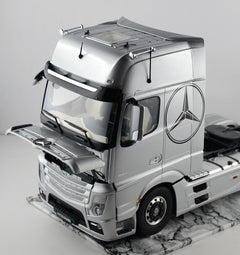 Mercedes Benz Actros MP4 Gigaspace Kit 1:24 - 3824