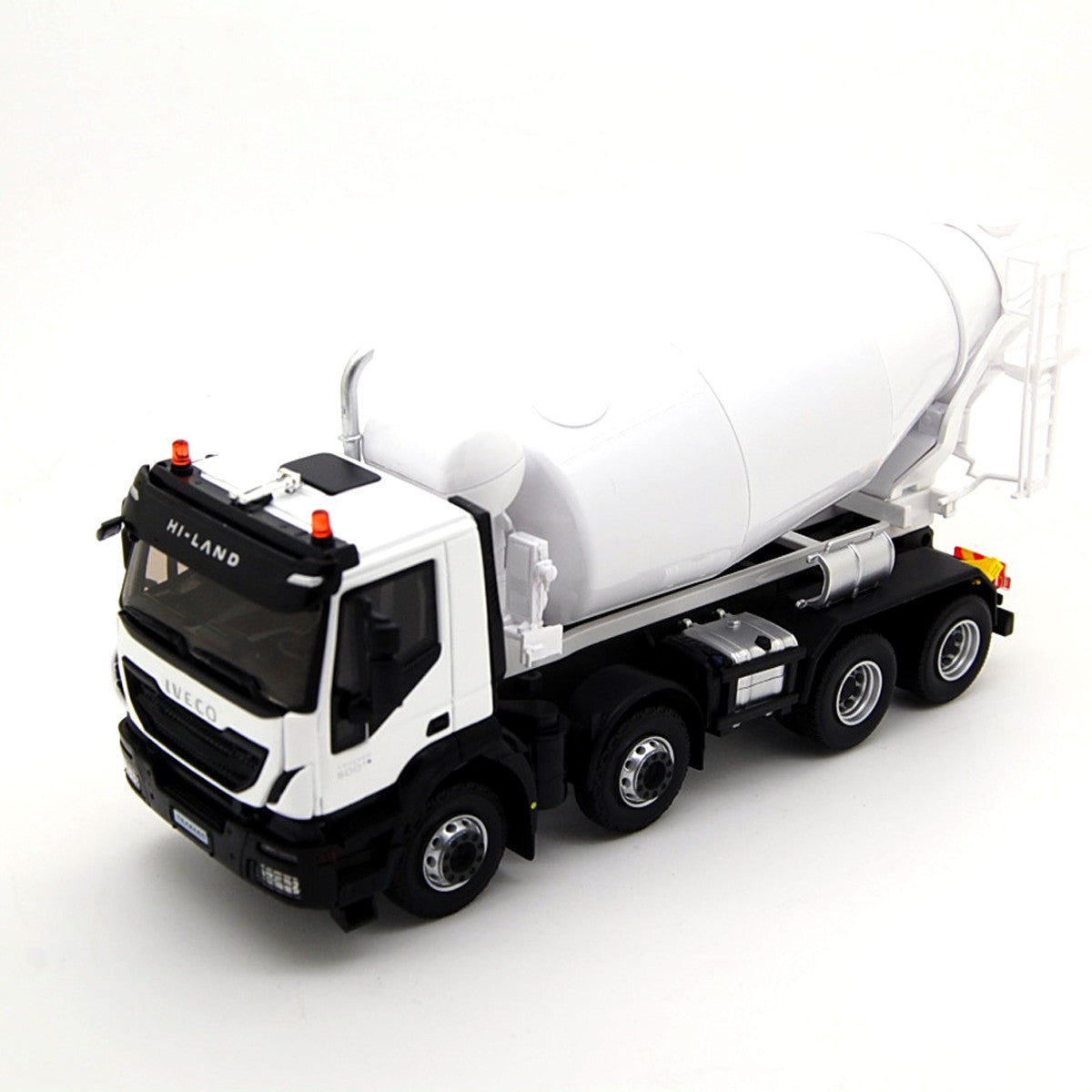 Iveco Trakker Hi-Land 500 euro 6 toupie with mixer 2014 1:43 - 38742