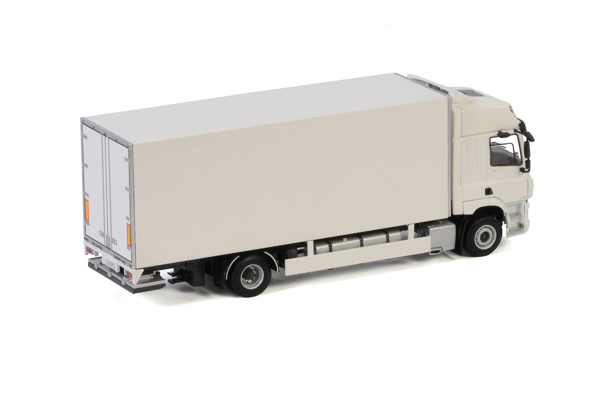 DAF CF Space Cab My 2017 4X2 Box Bianco 1:50 - 38792