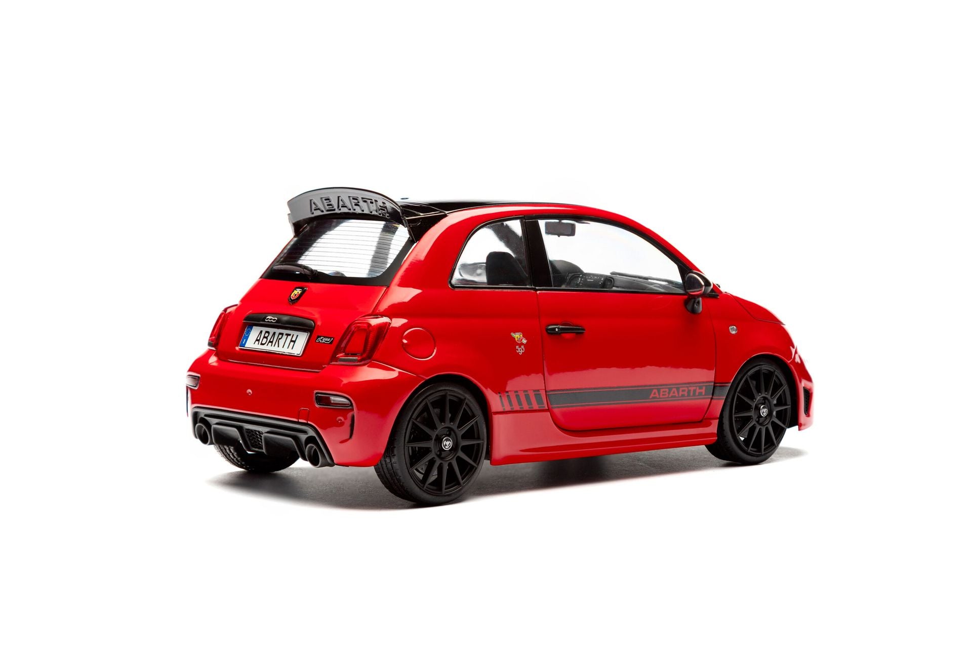 Fiat F595 Abarth 2023 Solido Works Red 1:18-5