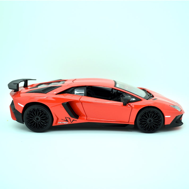 Lamborghini Aventador LP750-4 SV 2015 Red Fluo 1:24 - 39328
