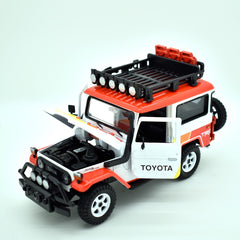 Toyota FJ40 Land Cruiser 1974  off road version with roof rack "Toyota" 1:24 - 39462