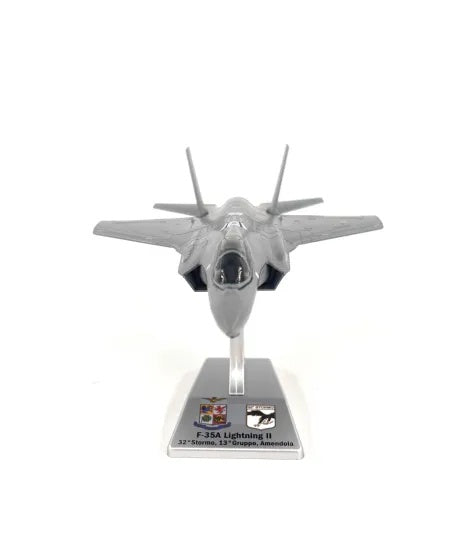 F-35A Lightning II 32° Stormo 13° Gruppo Amendola AM. 1:100-4