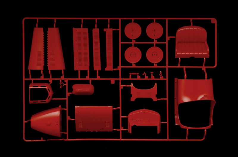 ALFA ROMEO 8C 2300 Monza Tazio Nuvolari  Kit 1:12 - 41514